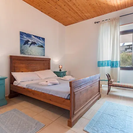 Casa Del Sole * קאלה גונונה